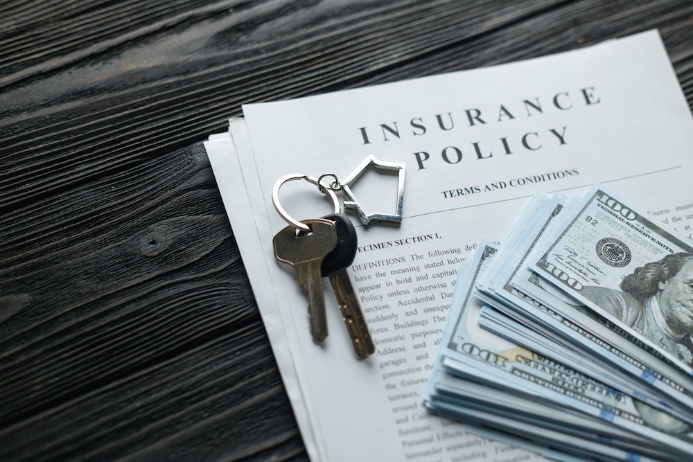 Évaluation de la réactivité et de l'efficacité du service d'assistance d'un assureur immobilier : les critères incontournables