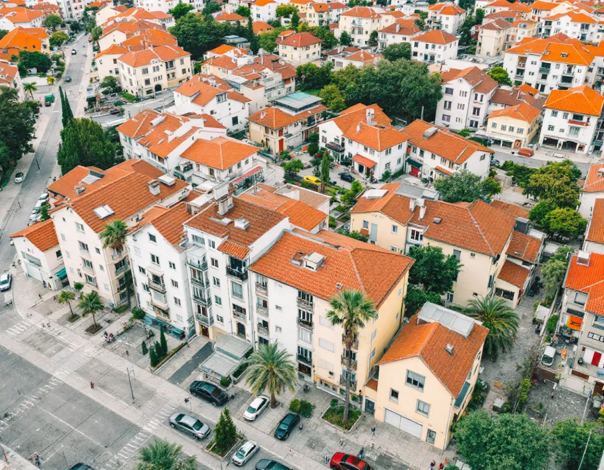 Guide Complet : Comment Gérer un Sinistre dans une Propriété en Indivision